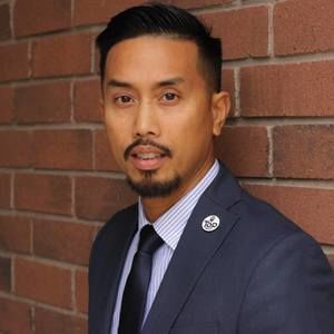 Meet your Posher, Johnny